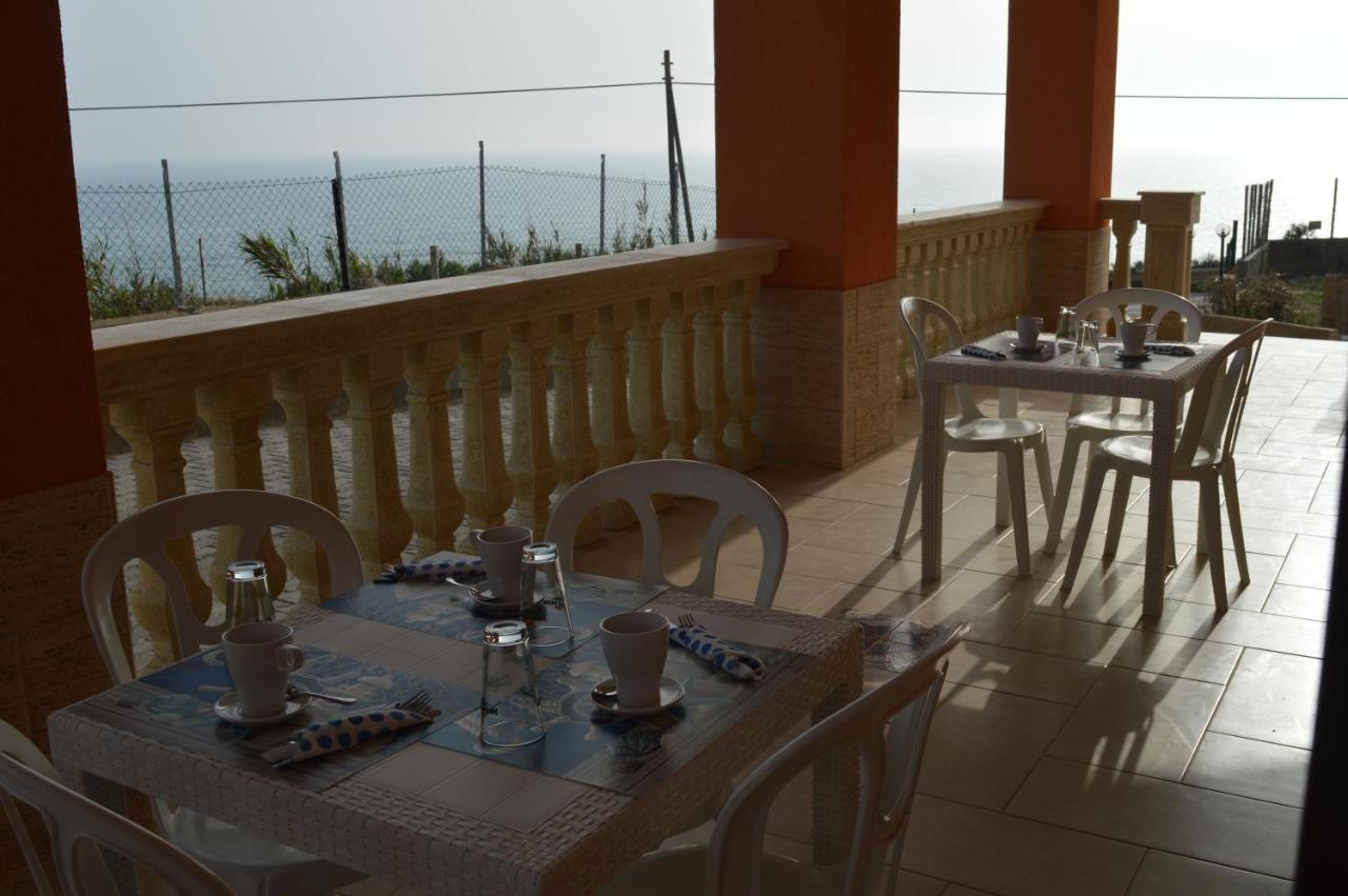 Carrubella Santa Zita Bed and breakfast